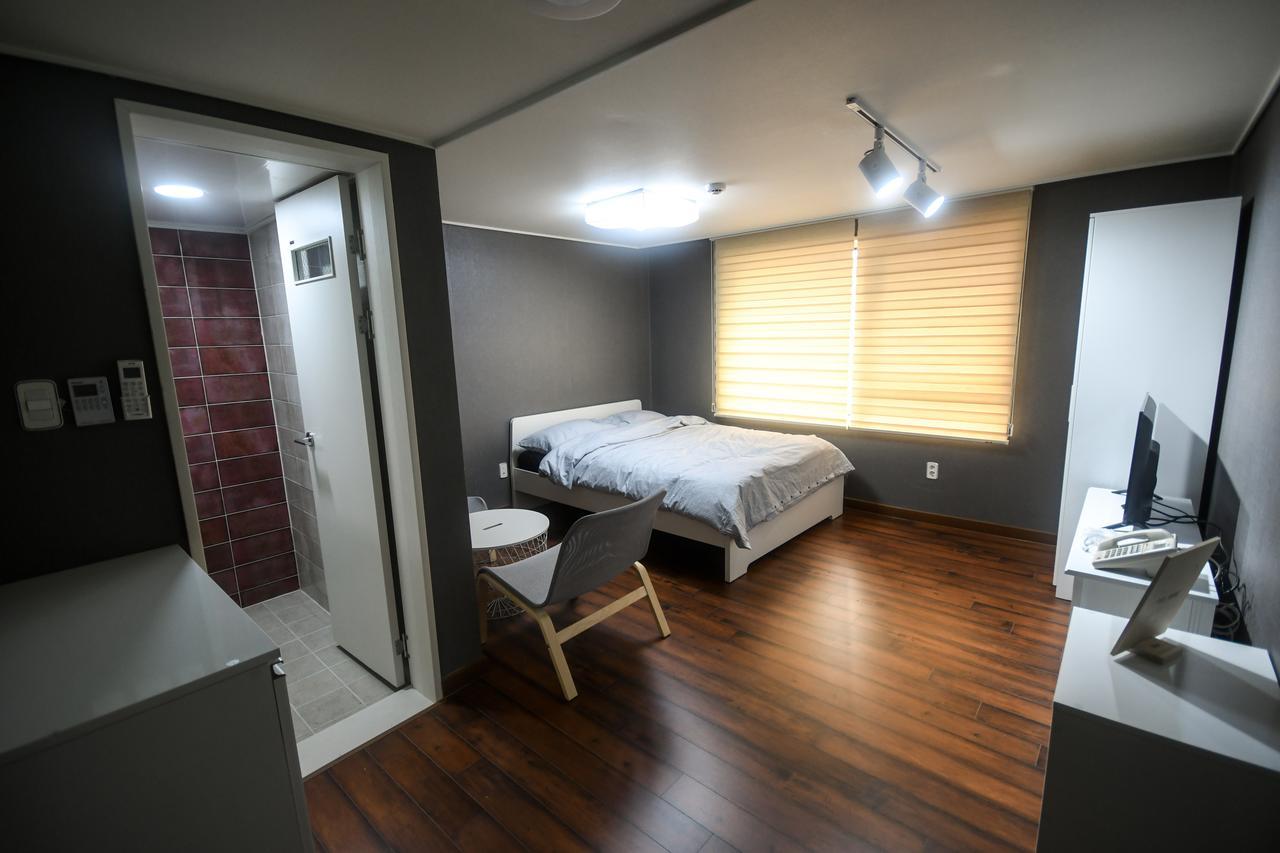 Bluehum Guest House Inczhon Zewnętrze zdjęcie